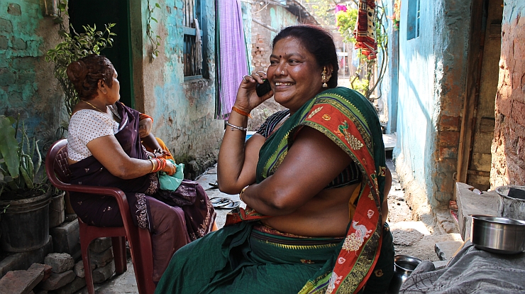Www Kannada Sex Bp - Hooked on: Sex work and mobile phones | GenderIT.org