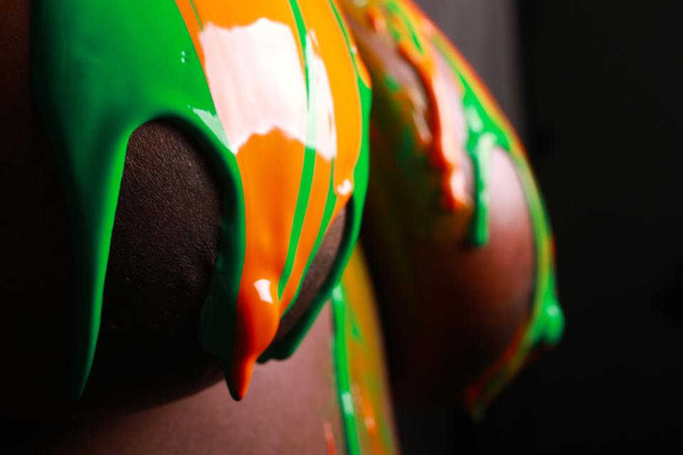 Image from Please her! project by Hola Africa