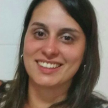 Profile picture for user Débora Prado